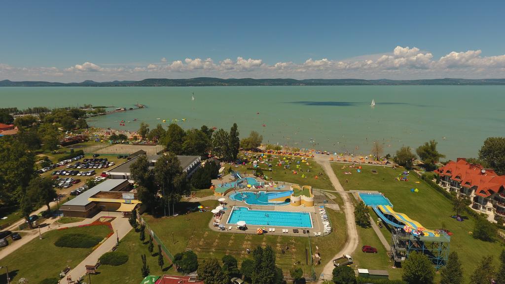 Apartamento Estike Balatonlelle Exterior foto